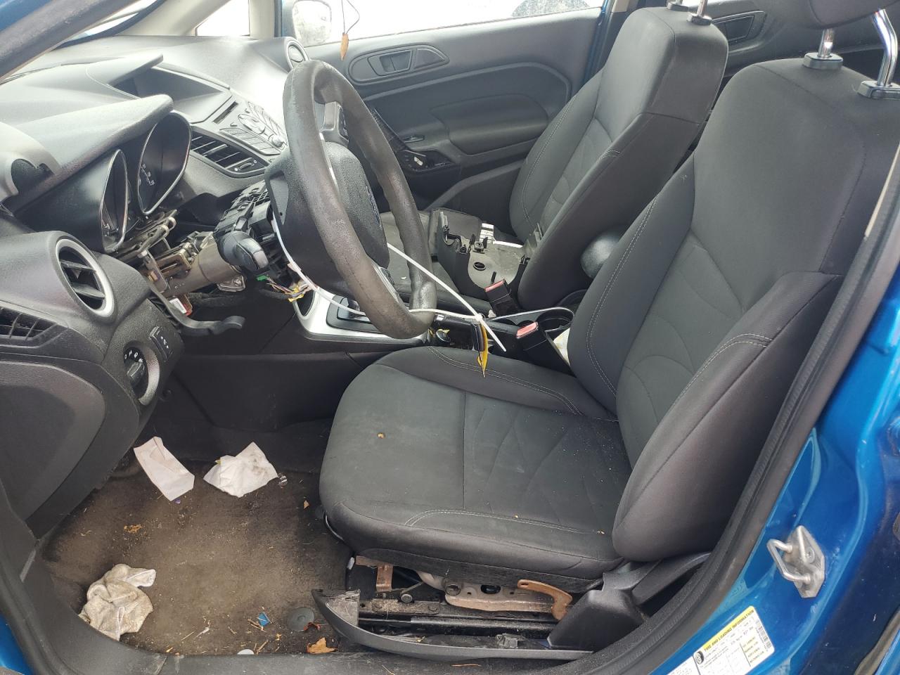 3FADP4BJ8HM156828 2017 Ford Fiesta Se