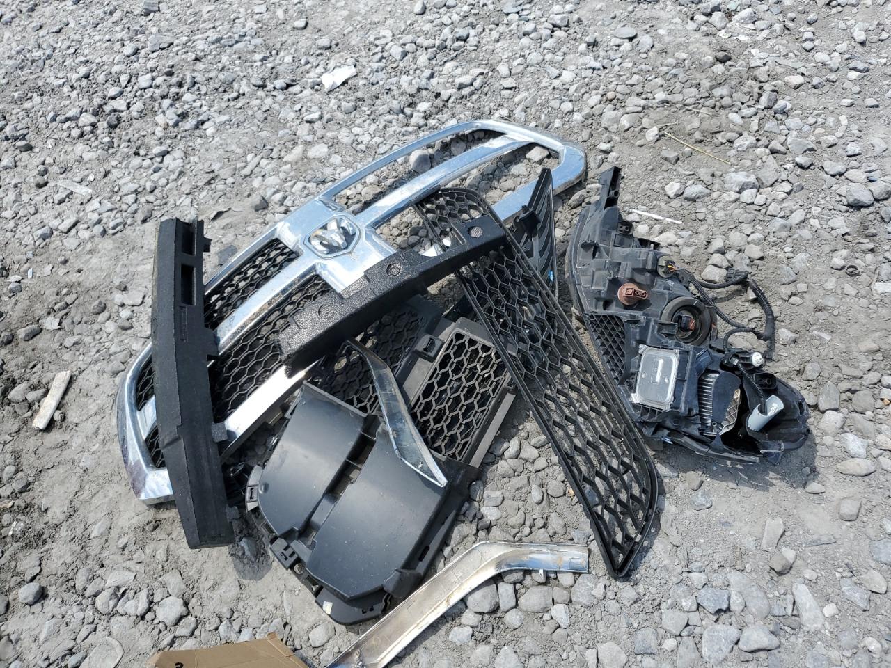 2017 Nissan Sentra Sr Turbo VIN: 3N1CB7AP0HY275156 Lot: 67828755