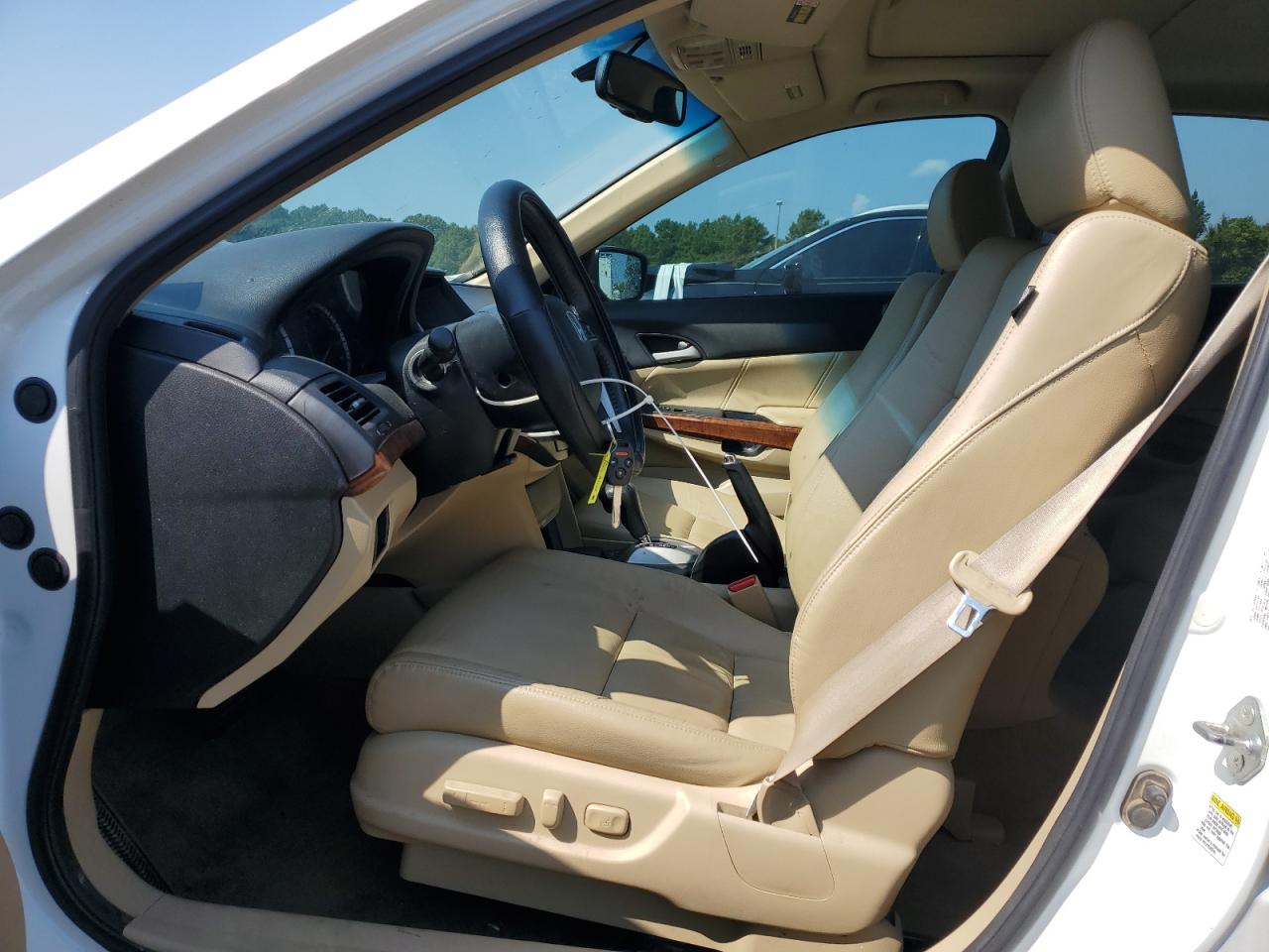 2011 Honda Accord Exl VIN: 1HGCP2F87BA086763 Lot: 68548075