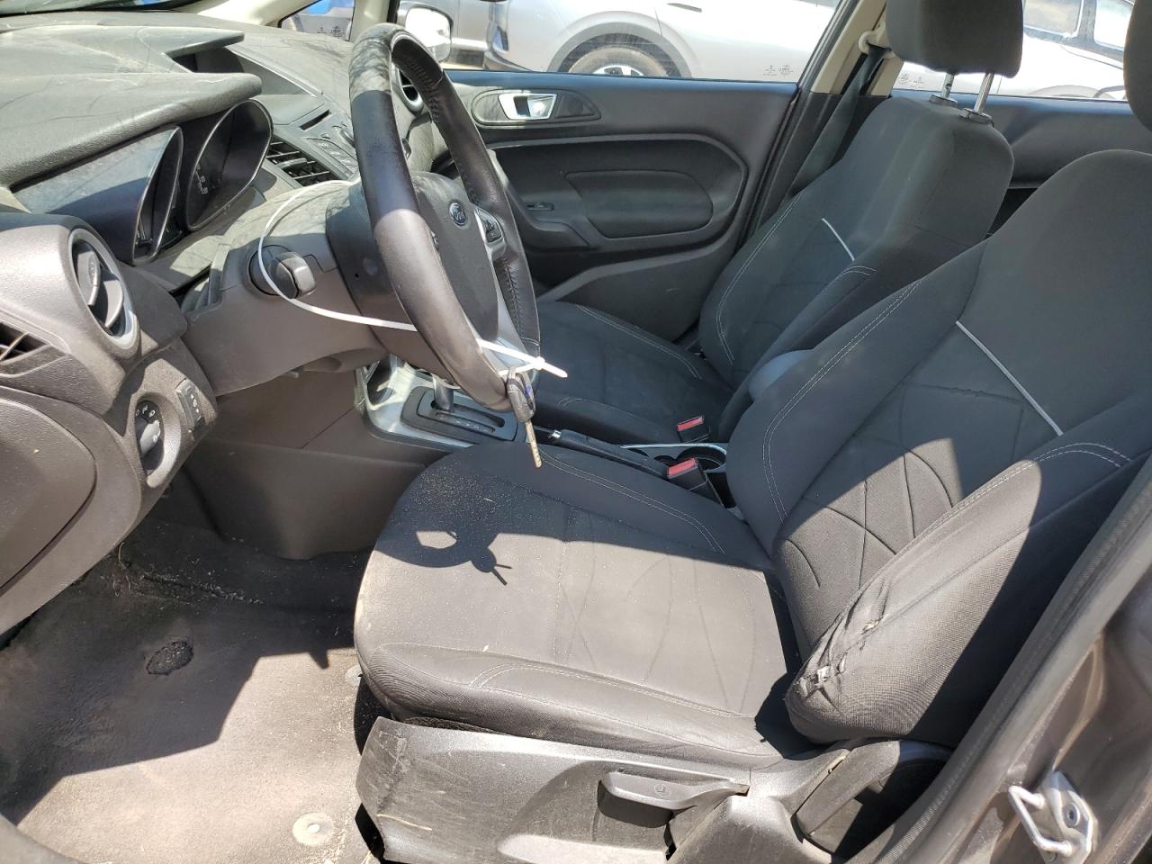 2014 Ford Fiesta Se VIN: 3FADP4BJ4EM190311 Lot: 68228075