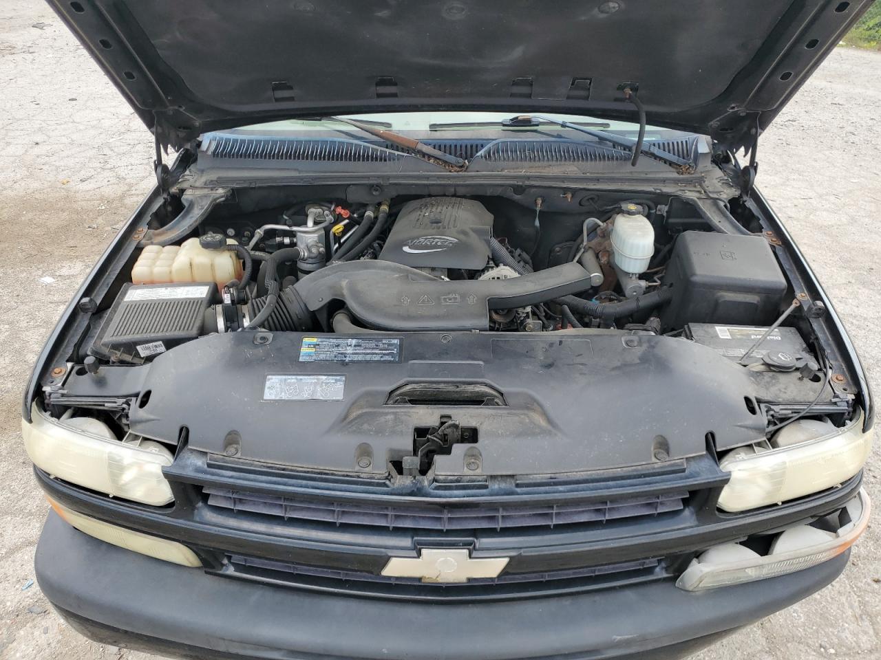 2005 Chevrolet Tahoe K1500 VIN: 1GNEK13T75R182916 Lot: 69216225