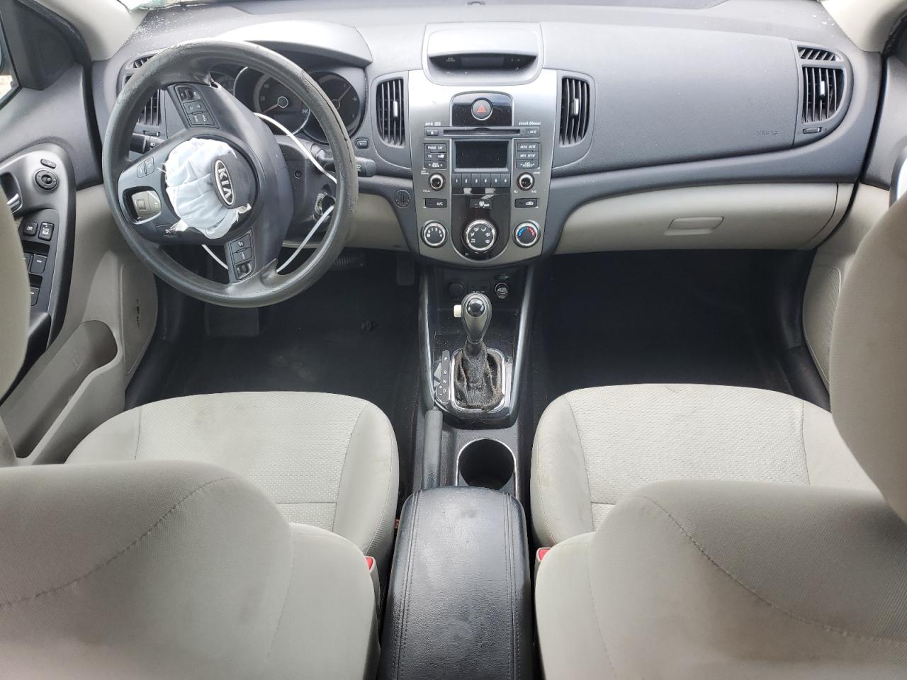 2013 Kia Forte Ex VIN: KNAFU4A28D5737975 Lot: 69840835