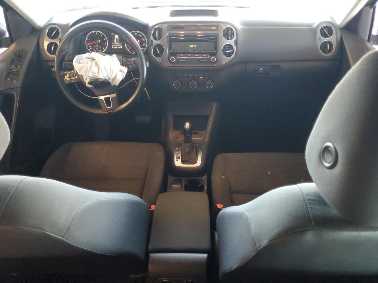 2014 Volkswagen Tiguan S VIN: WVGAV3AX8EW556155 Lot: 67572205