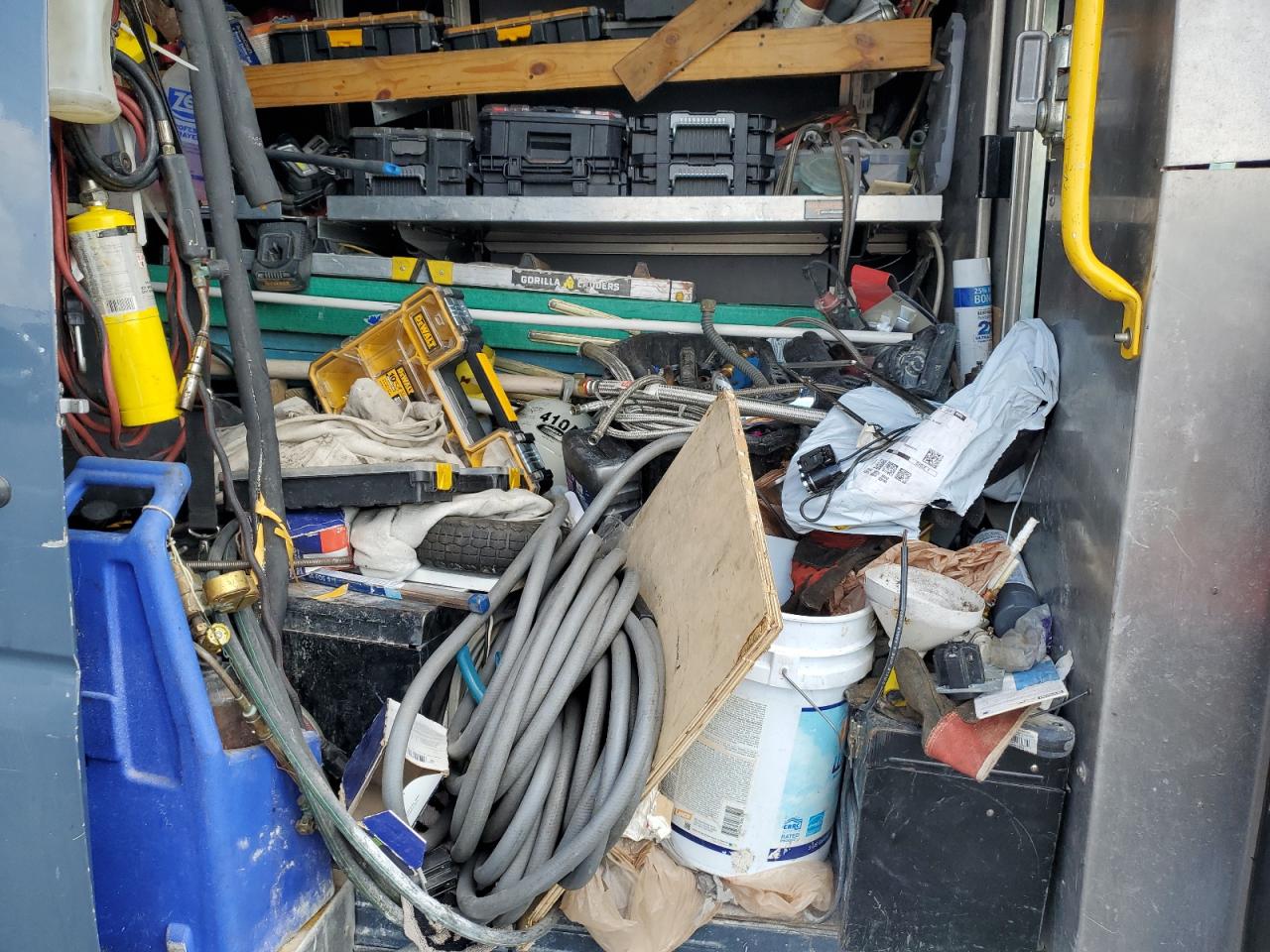 2018 Mercedes-Benz Sprinter 2500 VIN: WD3PE7CD0JP640249 Lot: 70082755