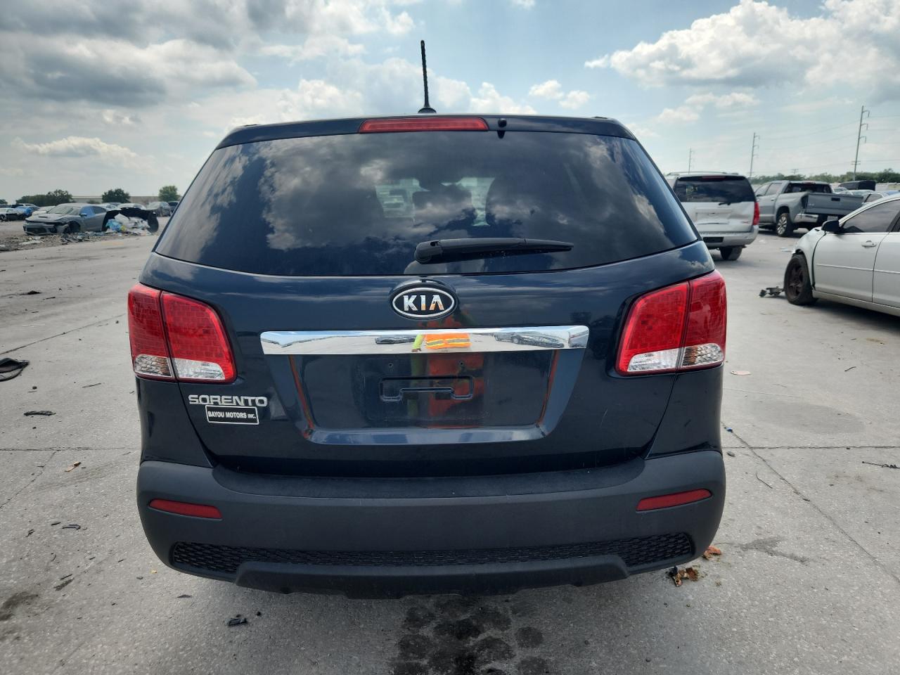 2012 Kia Sorento Base VIN: 5XYKT4A17CG249389 Lot: 70403085