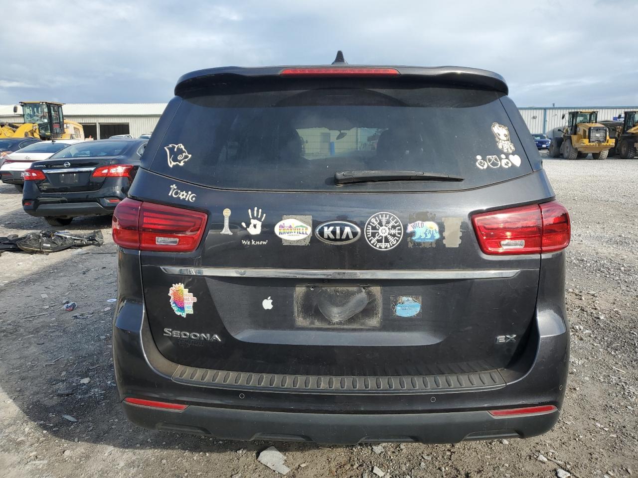 2019 Kia Sedona Lx VIN: KNDMB5C12K6529110 Lot: 67576725