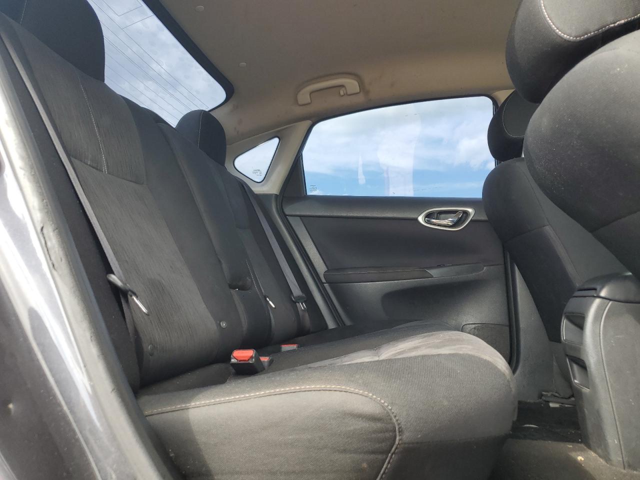 2014 Nissan Sentra S VIN: 1N4AB7APXEN850043 Lot: 70945965