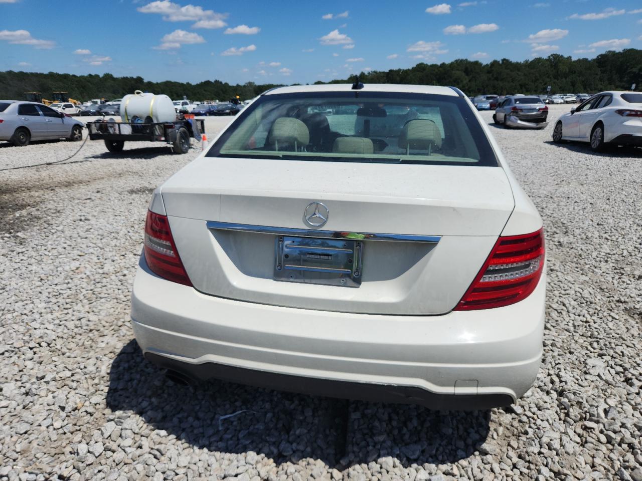 2012 Mercedes-Benz C 250 VIN: WDDGF4HB8CR217473 Lot: 69867975