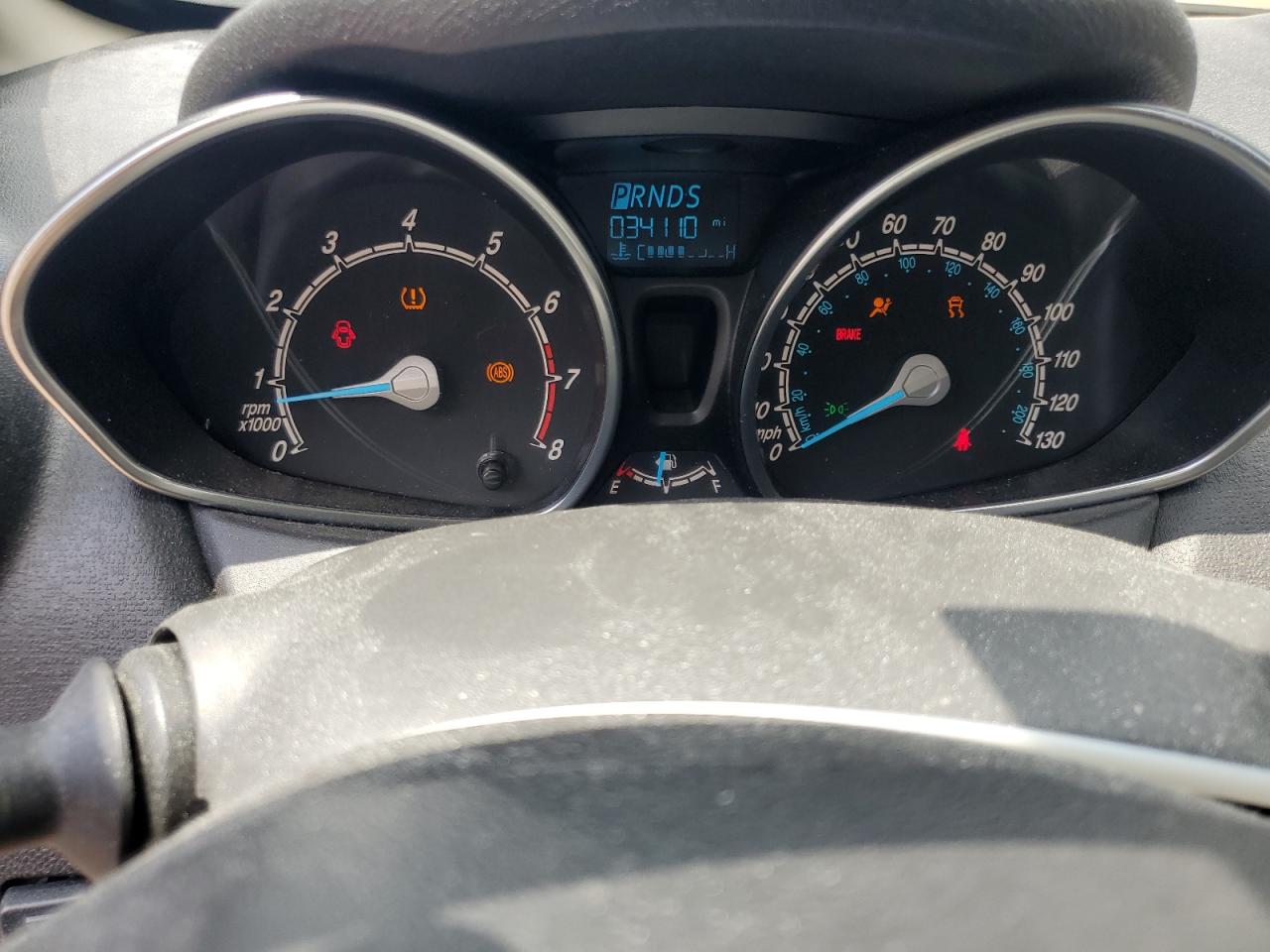 3FADP4EJ3JM121373 2018 Ford Fiesta Se