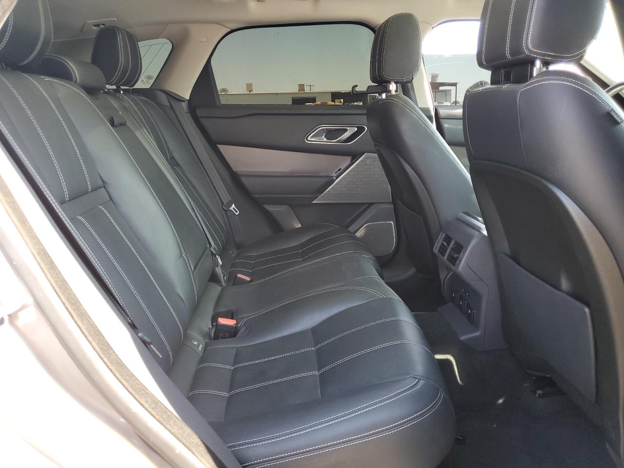 2018 Land Rover Range Rover Velar S VIN: SALYB2RX6JA743114 Lot: 69404335