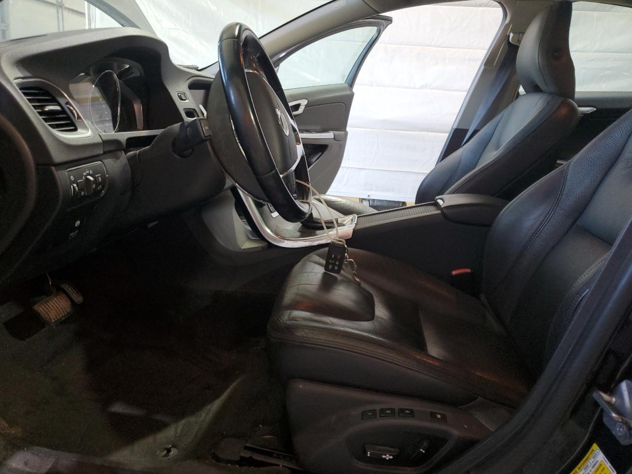 2014 Volvo S60 T5 VIN: YV1612FH6E2276916 Lot: 69001855