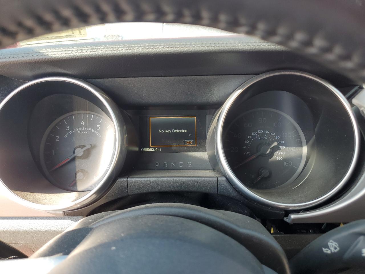 1FATP8UH2K5109787 2019 Ford Mustang