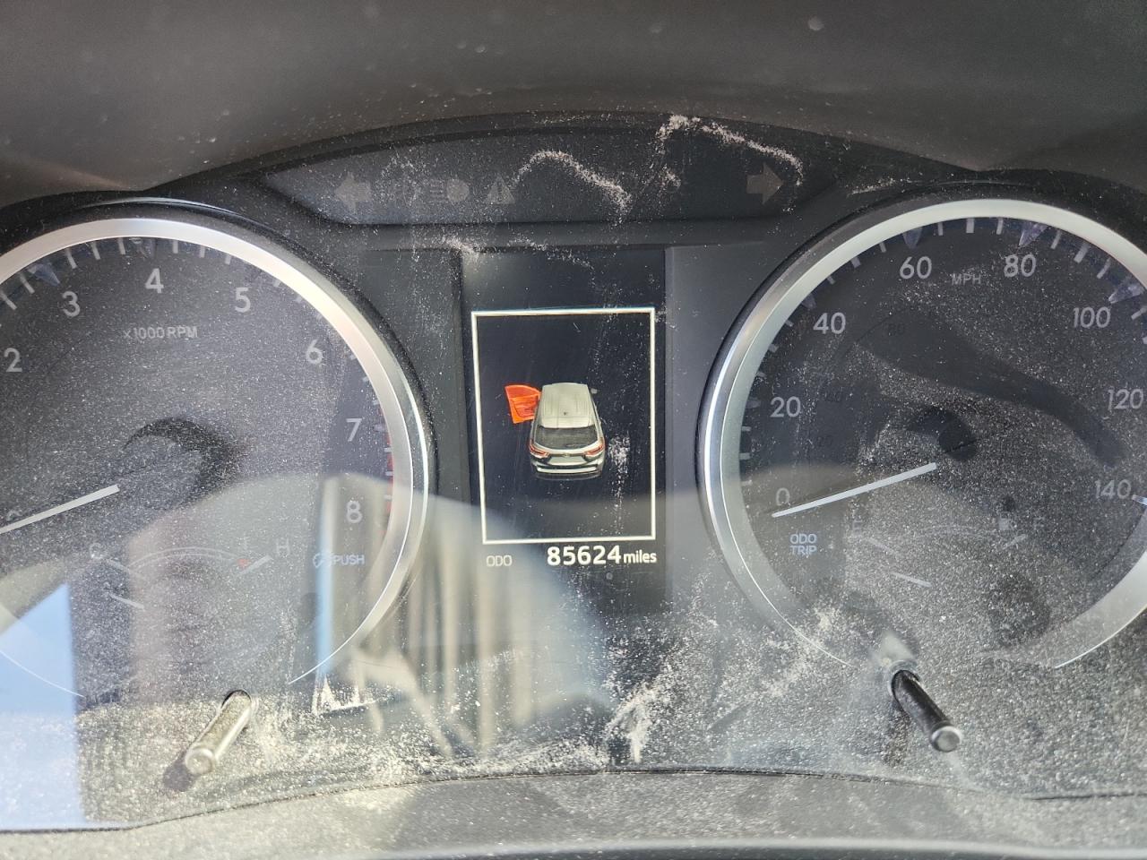 2018 Toyota Highlander Le VIN: 5TDBZRFH2JS913003 Lot: 71783015