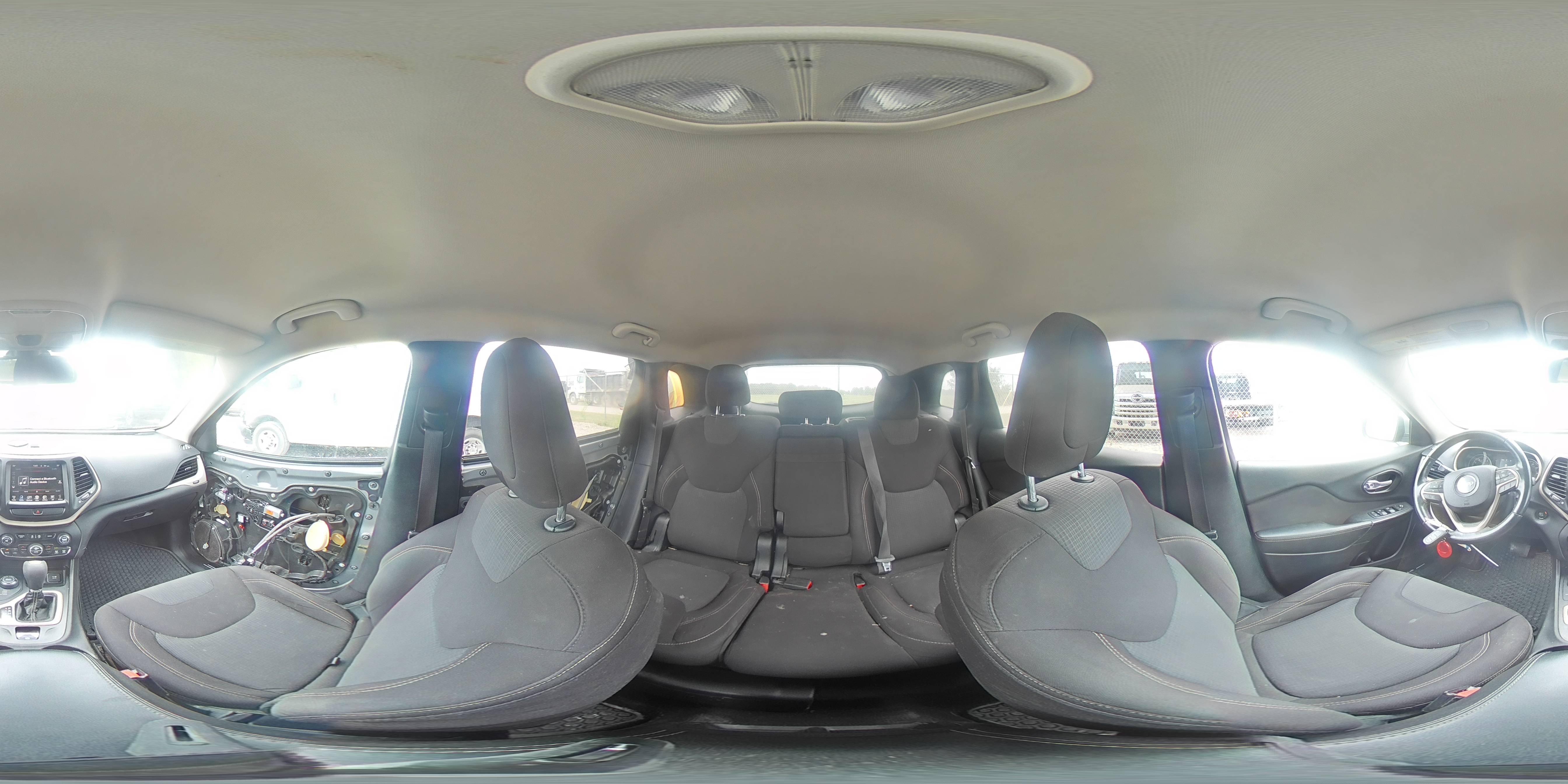 2015 Jeep Cherokee Latitude VIN: 1C4PJMCS6FW777112 Lot: 69595245