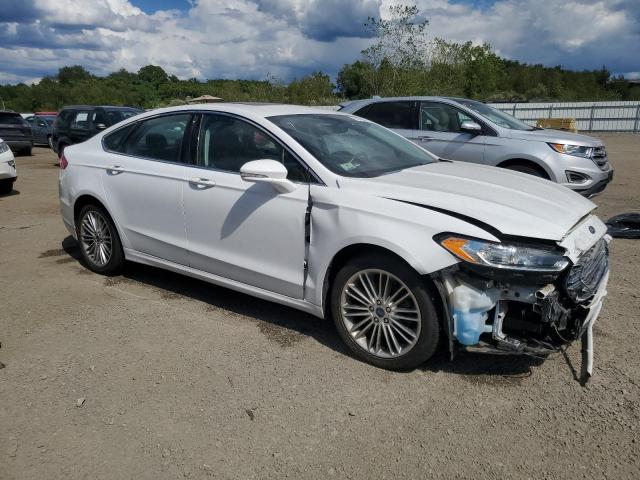 Седаны FORD FUSION 2016 Белы
