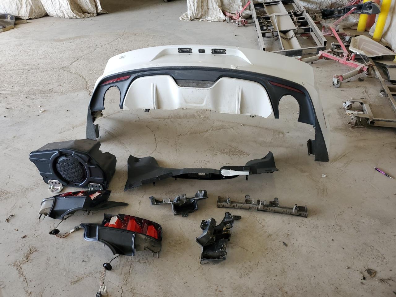 2015 Ford Mustang VIN: 1FA6P8TH0F5390055 Lot: 70501755