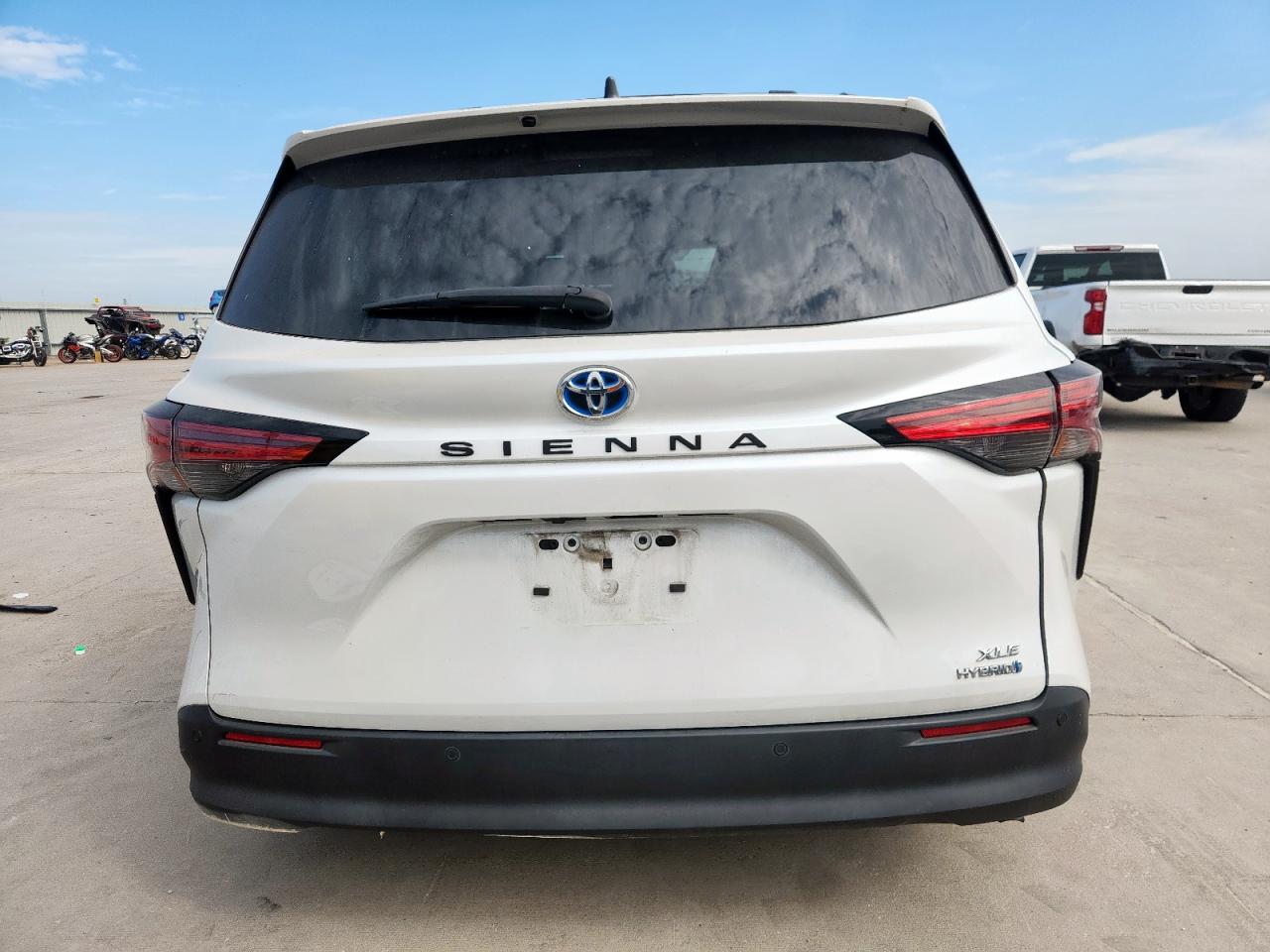 2022 Toyota Sienna Xle VIN: 5TDYRKEC7NS117201 Lot: 67134135
