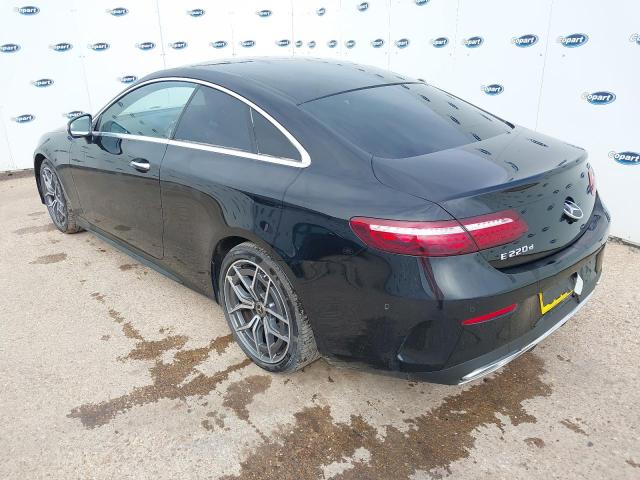 2021 MERCEDES BENZ E 220 AMG