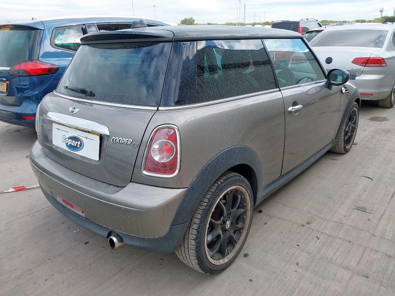 2011 MINI COOPER D AUTO 