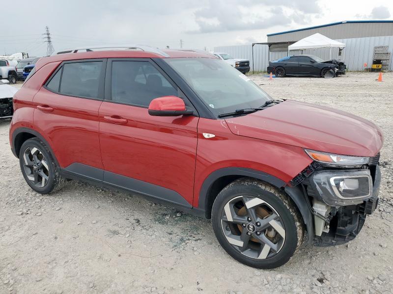  HYUNDAI VENUE 2021 Красный