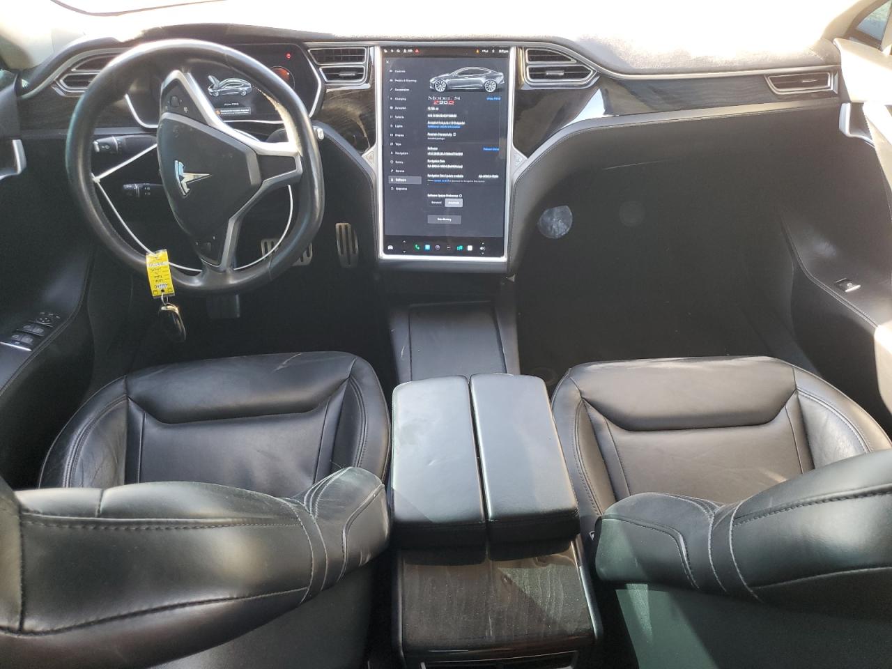 2016 Tesla Model S VIN: 5YJSA1E43GF146640 Lot: 70532035