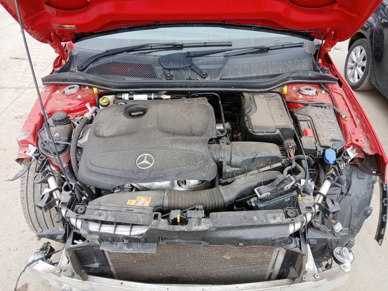 2019 MERCEDES-BENZ GLA 180 AMG LINE EDITION 