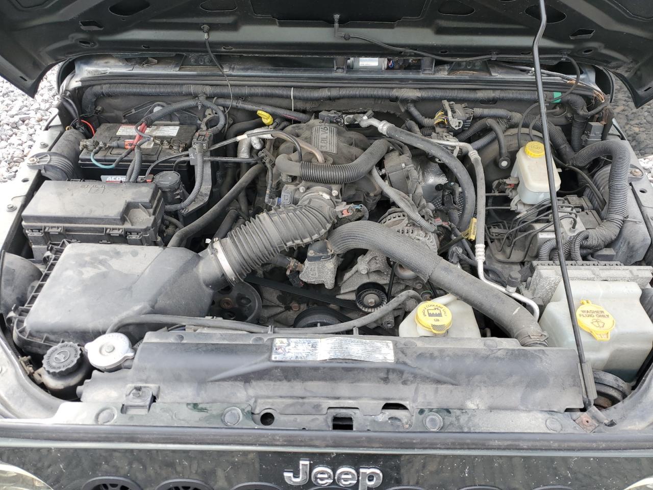 2011 Jeep Wrangler Unlimited Sport VIN: 1J4BA3H11BL596395 Lot: 69989385