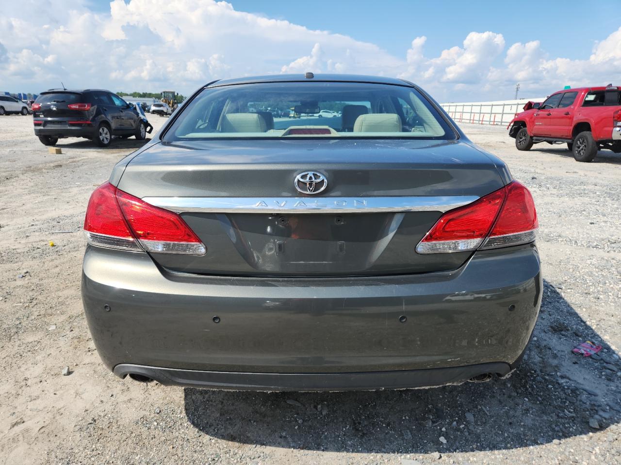 2011 Toyota Avalon Base VIN: 4T1BK3DB7BU415016 Lot: 70148055