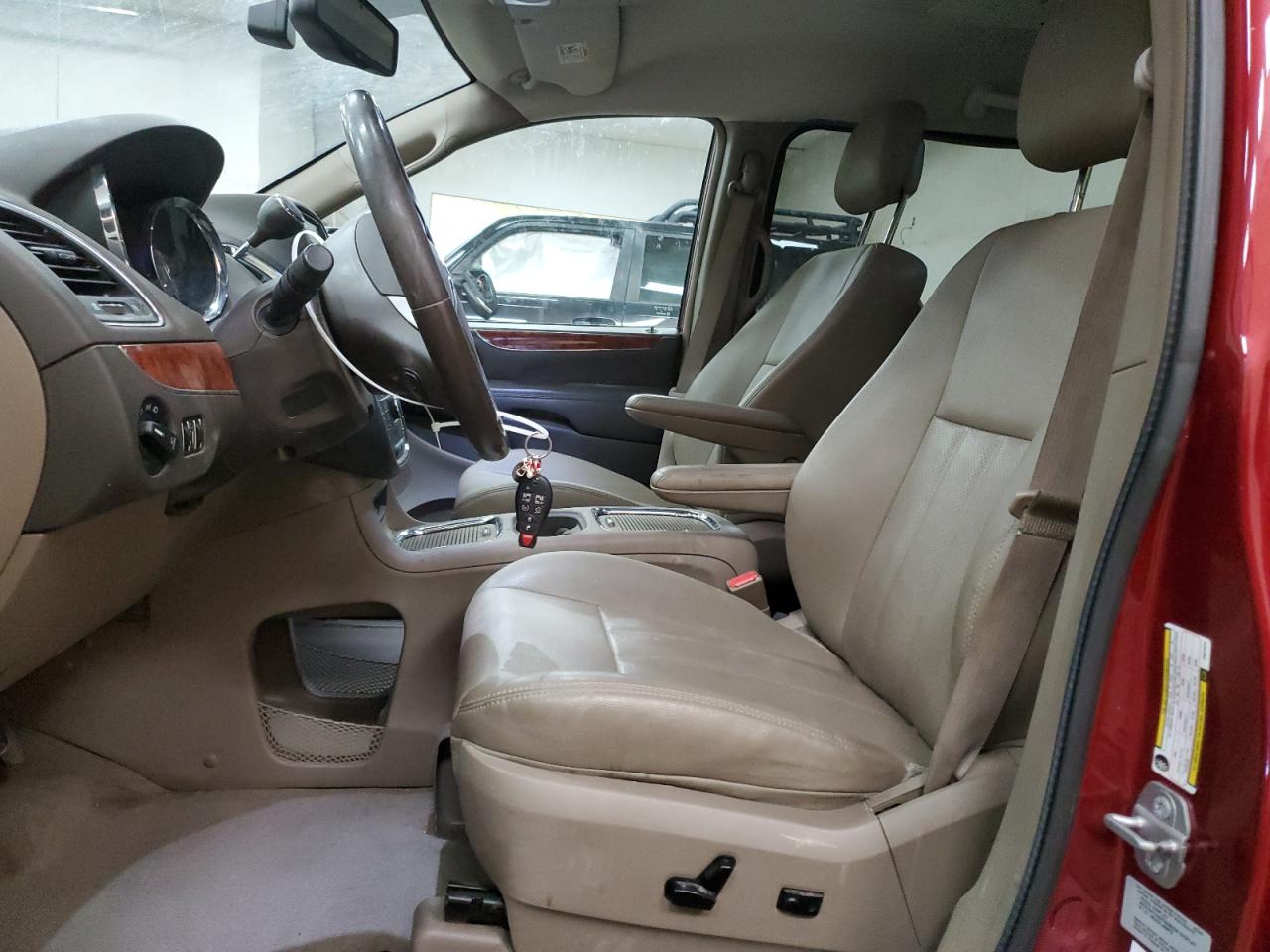 2015 Chrysler Town & Country Touring L VIN: 2C4RC1CG5FR674074 Lot: 67134315