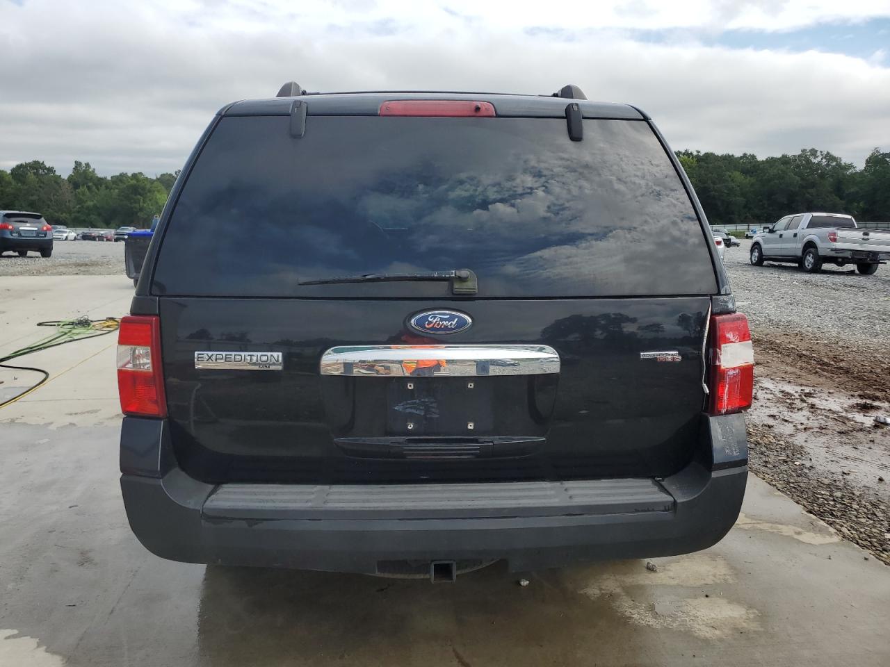 2007 Ford Expedition Xlt VIN: 1FMFU16507LA58072 Lot: 67407045