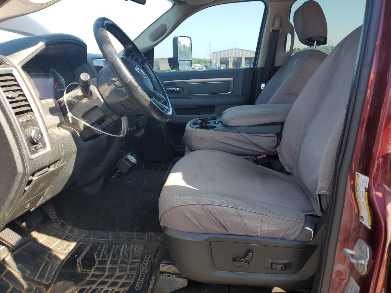 2017 Ram 2500 Slt VIN: 3C6UR5DL8HG685727 Lot: 68184875