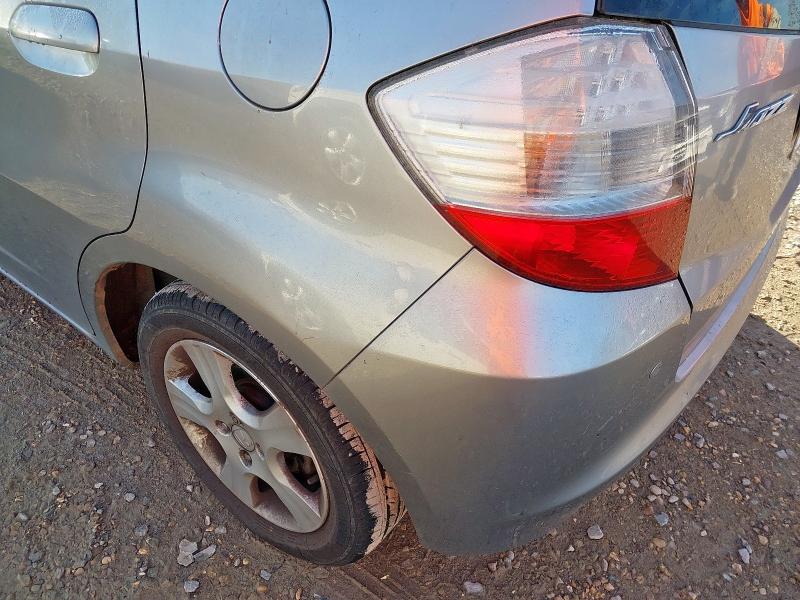 2009 HONDA JAZZ ES