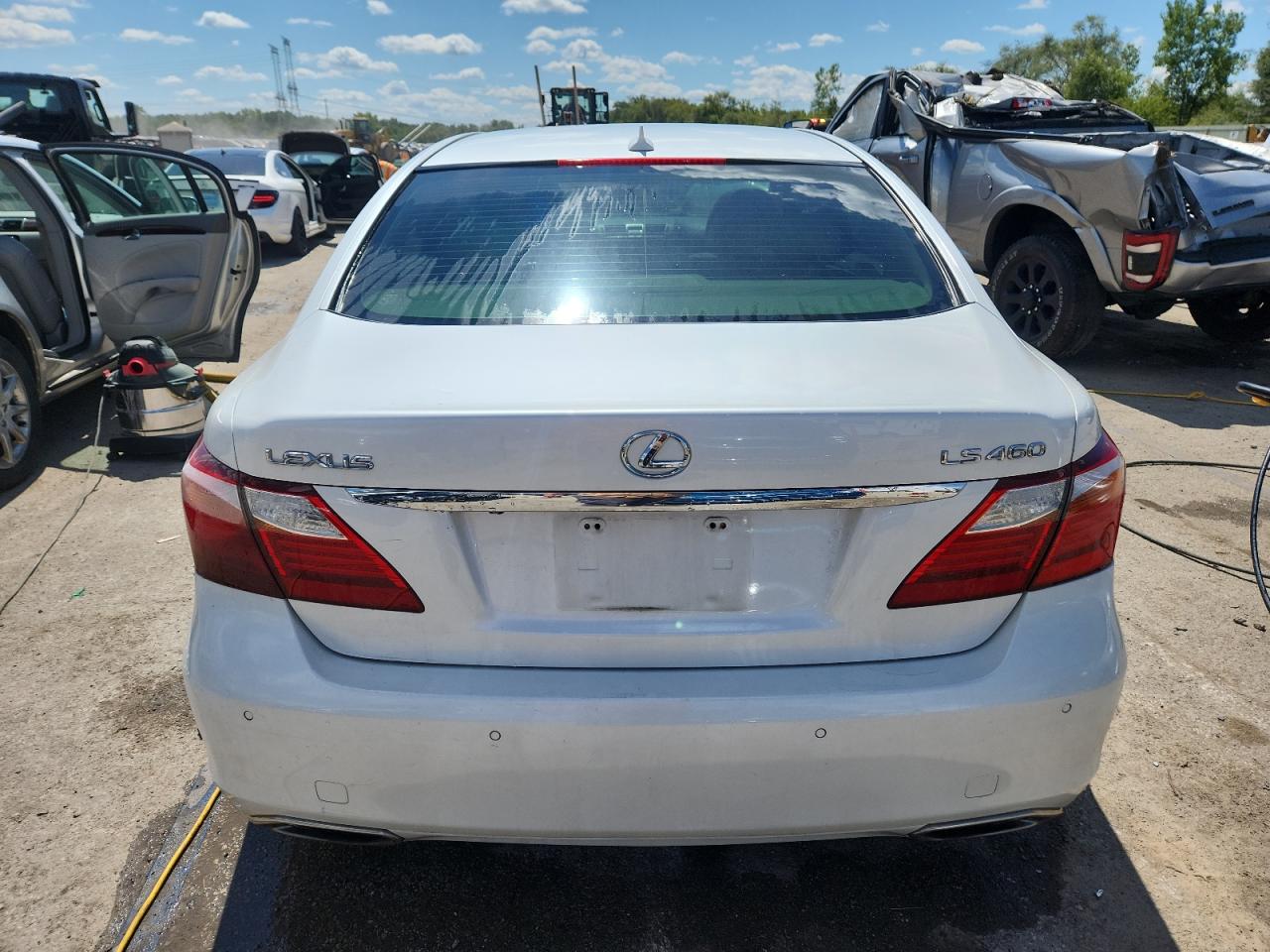 2010 Lexus Ls 460 VIN: JTHBL5EF1A5101612 Lot: 70595425