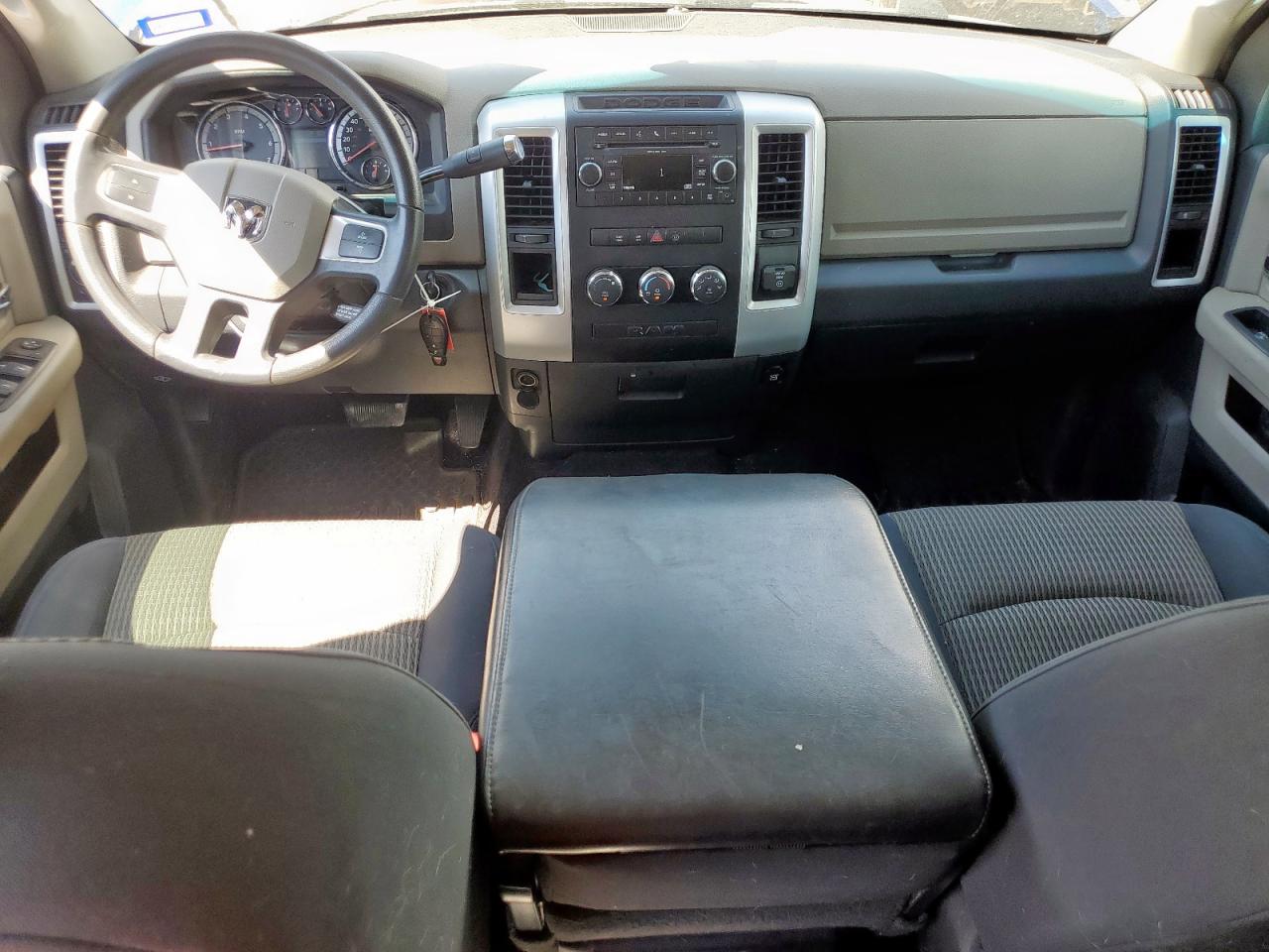 2010 Dodge Ram 1500 VIN: 1D7RB1CT9AS111770 Lot: 69801945