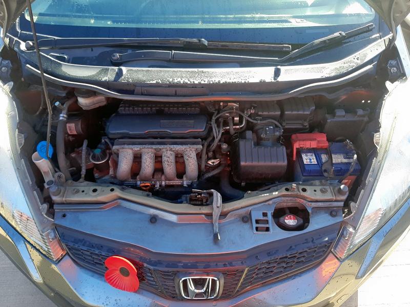 2012 HONDA JAZZ ES