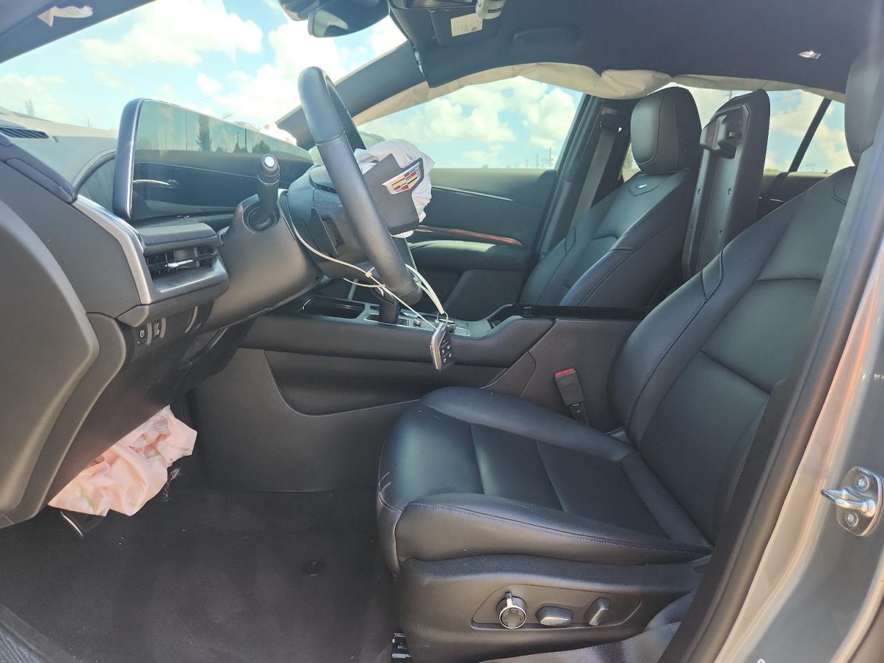 2024 Cadillac Xt4 Sport VIN: 1GYFZER45RF166814 Lot: 68852125