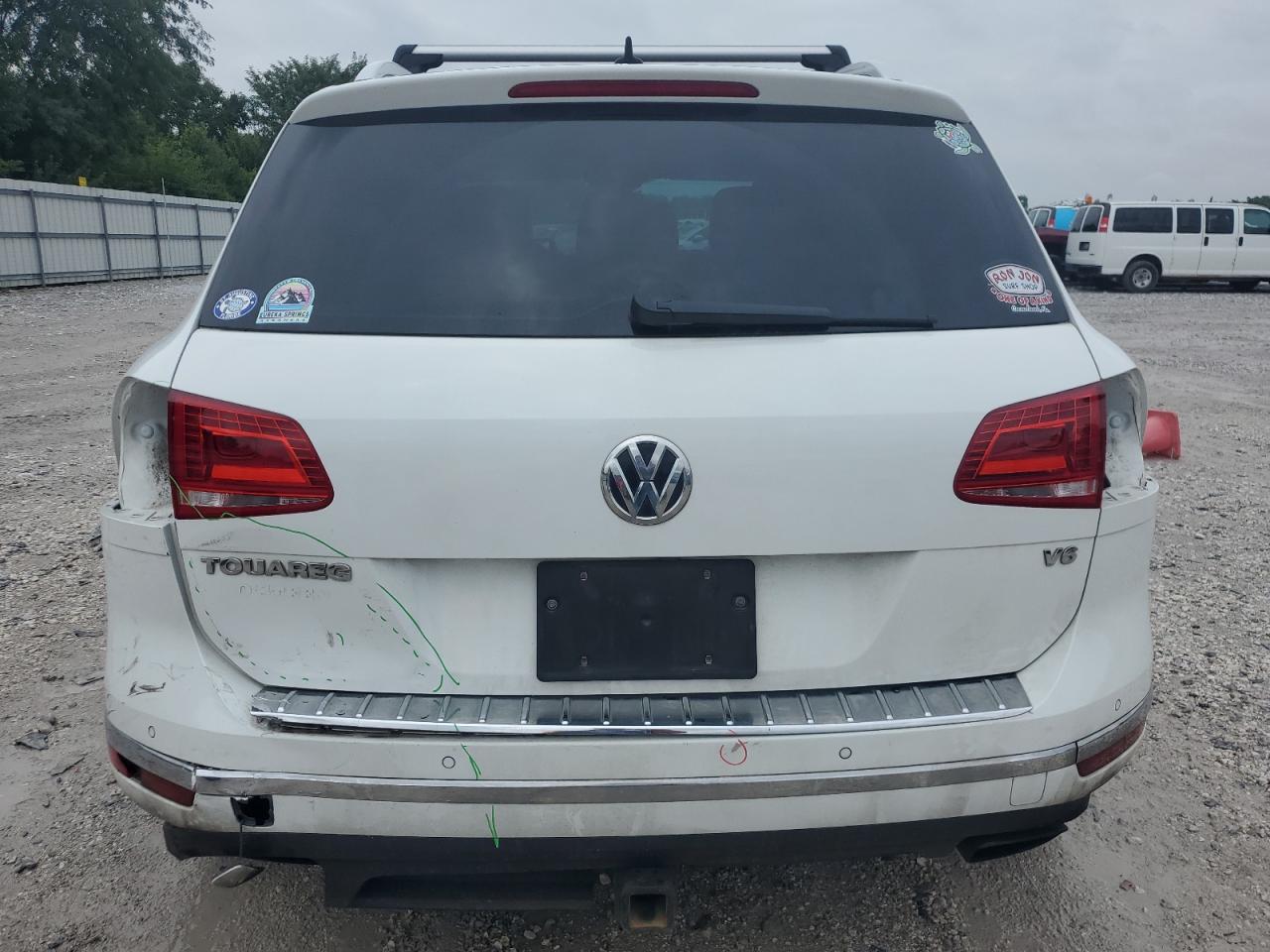 2017 Volkswagen Touareg Wolfsburg VIN: WVGRF7BP2HD004883 Lot: 67345445