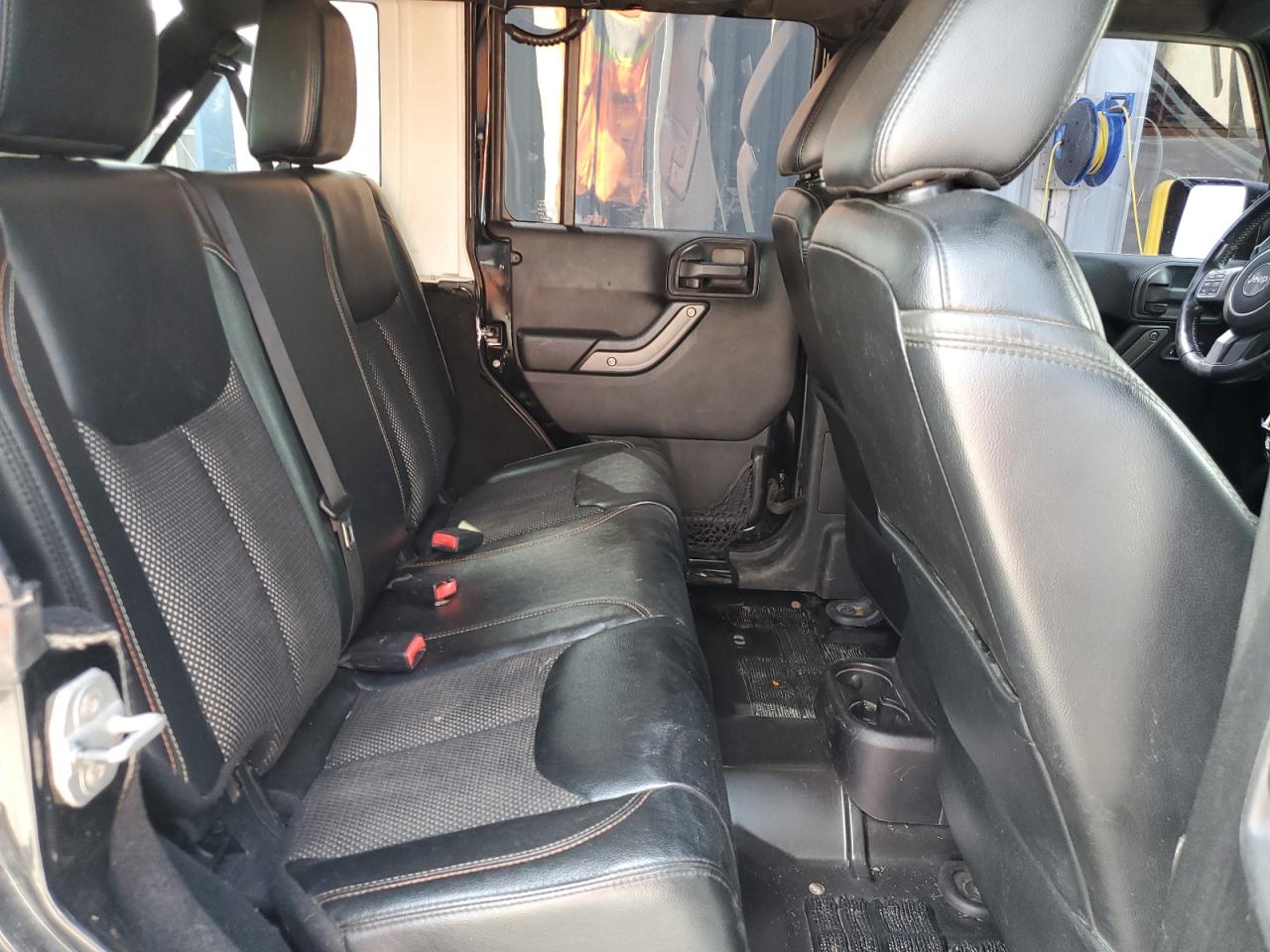 2014 Jeep Wrangler Unlimited Sport VIN: 1C4BJWDG4EL113438 Lot: 67828335