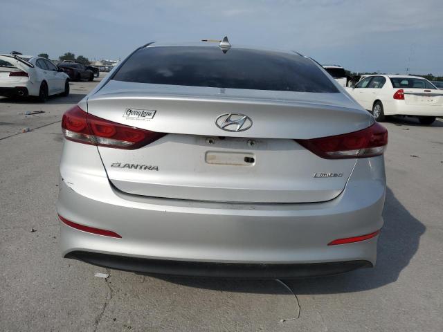 Sedans HYUNDAI ELANTRA 2017 Srebrny