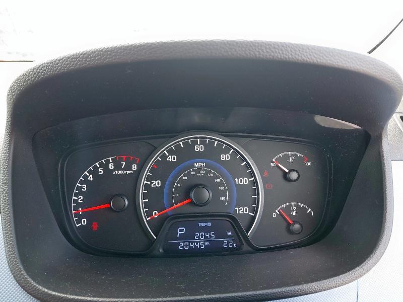 2015 HYUNDAI I10 SE