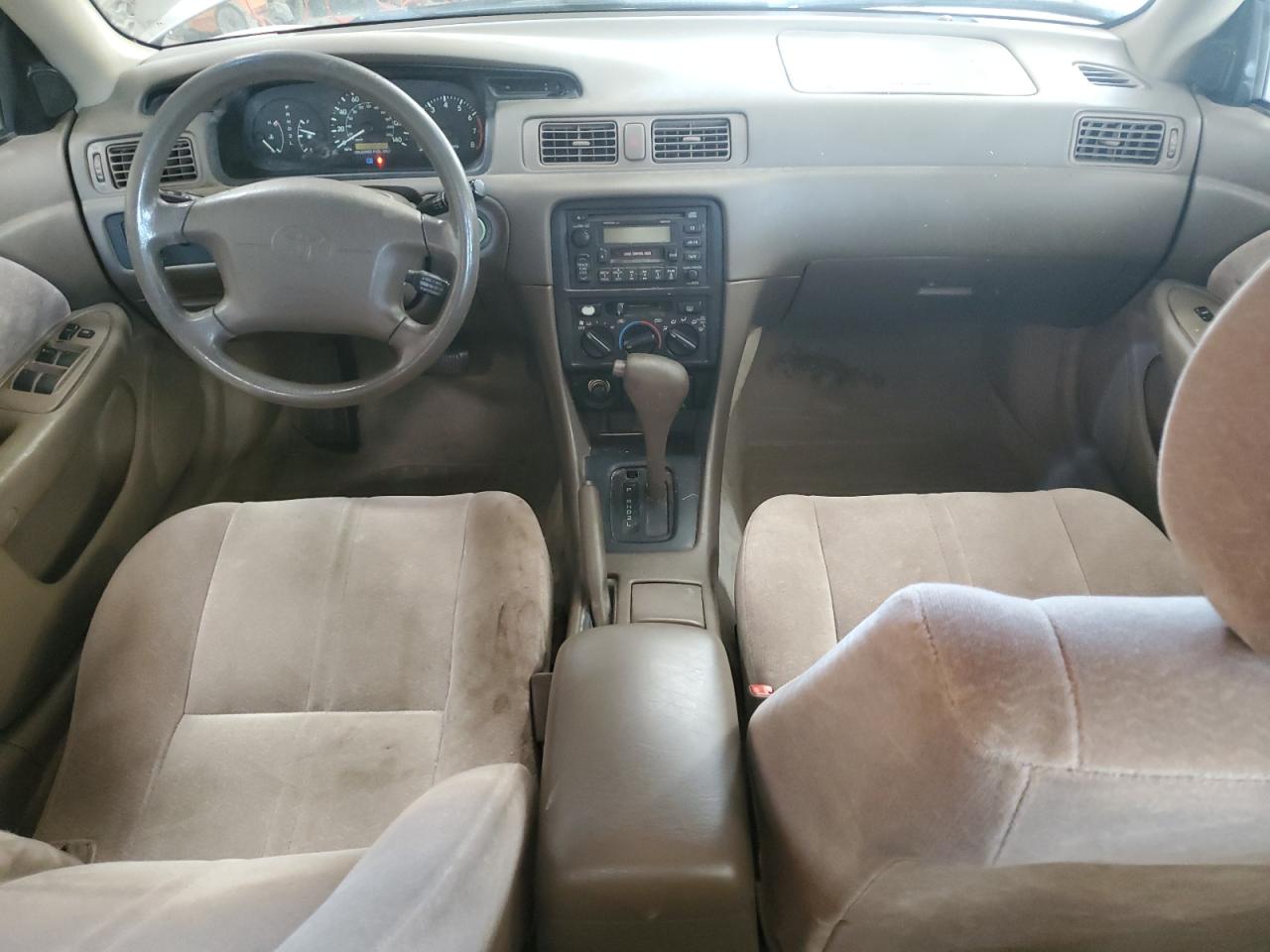 1999 Toyota Camry Le VIN: JT2BF22KXX0191480 Lot: 69553355