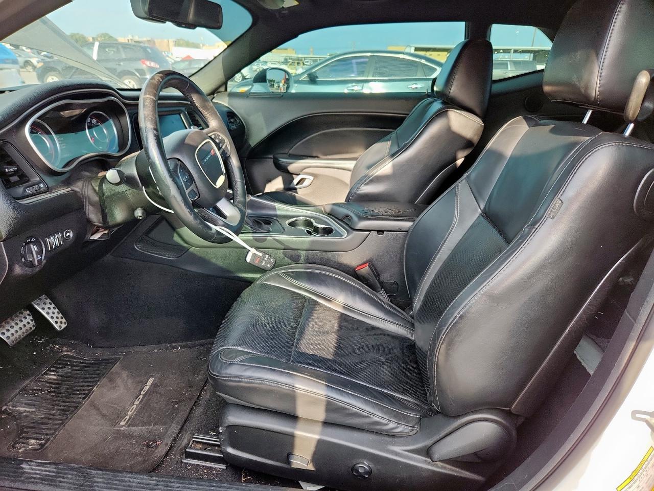 2015 Dodge Challenger Sxt Plus VIN: 2C3CDZBT2FH715755 Lot: 70727375