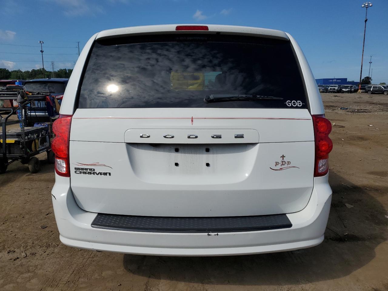 2017 Dodge Grand Caravan Sxt VIN: 2C4RDGCG9HR829079 Lot: 69219095