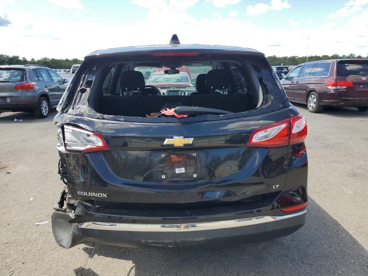 2018 Chevrolet Equinox Lt VIN: 2GNAXJEV2J6108453 Lot: 70250645