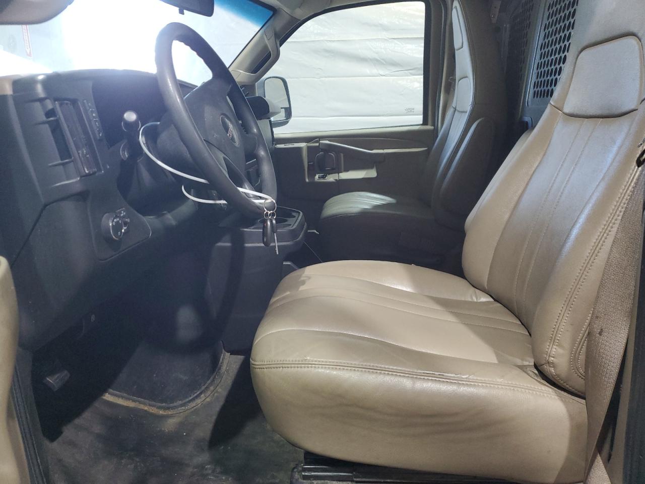 2019 GMC Savana G3500 VIN: 1GTZ7HFBXK1320482 Lot: 93340885