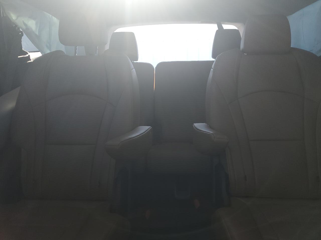 2019 Buick Enclave Essence VIN: 5GAERBKWXKJ202724 Lot: 70405095