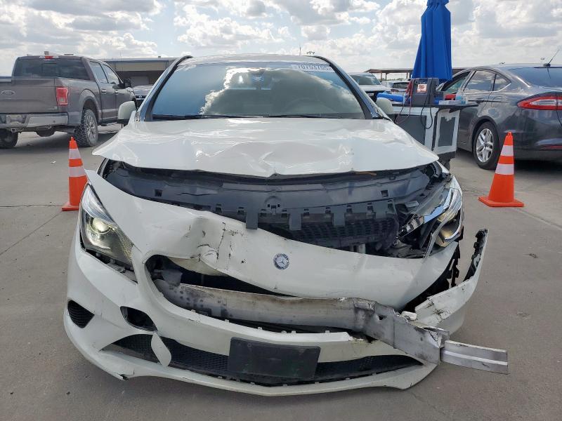  MERCEDES-BENZ CLA-CLASS 2015 Biały