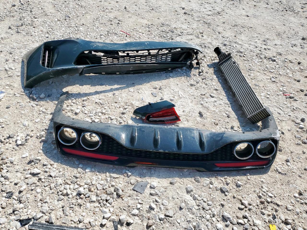 2022 Kia Stinger Gt2 VIN: KNAE55LCXN6120142 Lot: 70386935