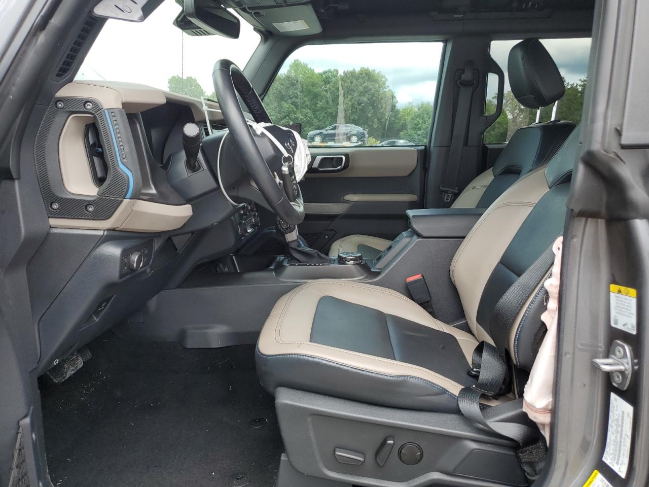 2022 Ford Bronco Base VIN: 1FMEE5DP7NLA72181 Lot: 67750975