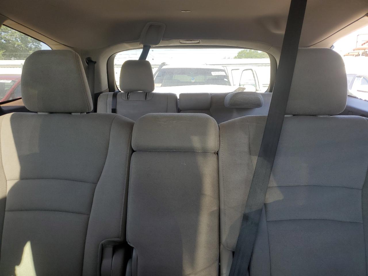 2019 Honda Pilot Lx VIN: 5FNYF5H18KB025129 Lot: 69623545